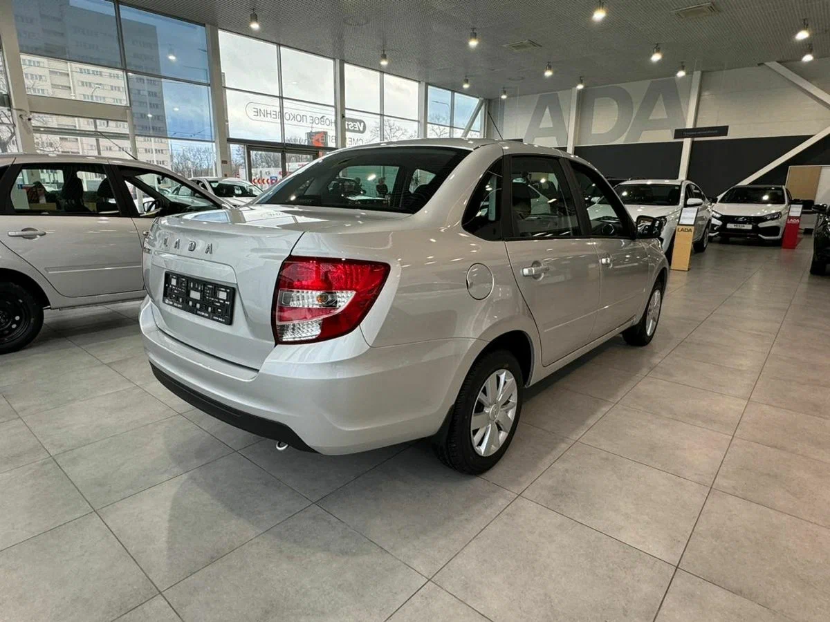 Lada Granta Седан в Самара - фото №4