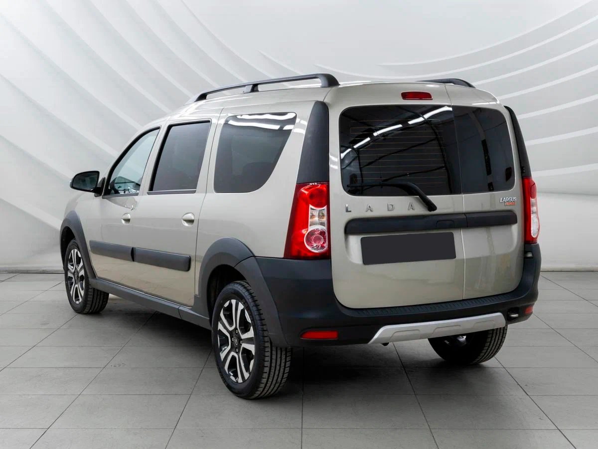 Lada Largus Cross в Самара - еще фото